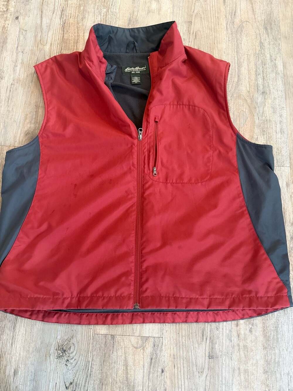 Eddie Bauer Men's Red/Grey Fleece Lined Windbreaker Vest Size XL
